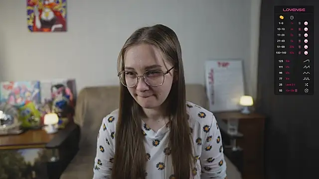 Miatiny online show from October 16, 2025, 1:58 am