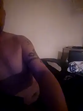nakedtony81 online show from March 28, 2026, 9:10 am