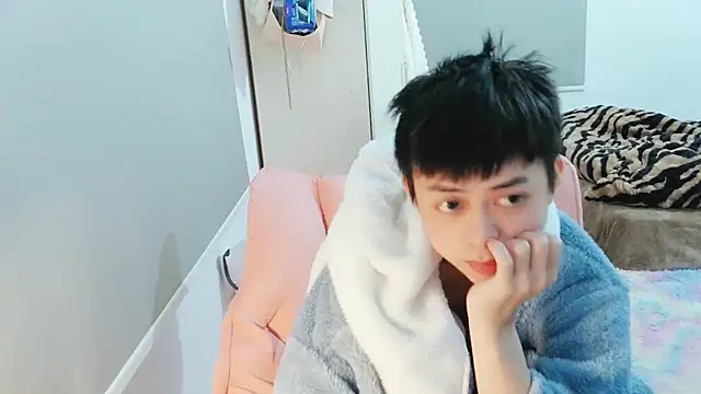 Snapshot of FFFFZ189 chatting on January 17, 2025, 11:27 am FFFFZ189 online show from January 17, 2025, 11:27 am