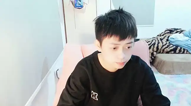 Snapshot of FFFFZ189 chatting on January 12, 2025, 12:44 pm FFFFZ189 online show from January 12, 2025, 12:44 pm