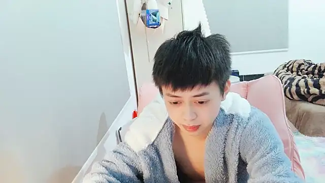 Snapshot of FFFFZ189 chatting on January 16, 2025, 4:39 pm FFFFZ189 online show from January 16, 2025, 4:39 pm