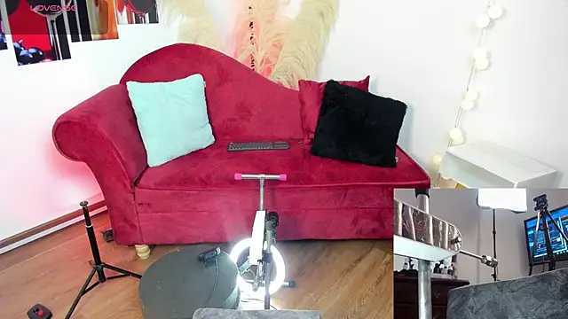 Snapshot of emma_sexxy chatting on October 9, 2025, 11:00 am emma sexxy online show from October 9, 2025, 11:00 am