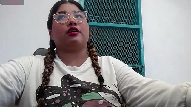 Snapshot of Gabycutee chatting on September 12, 2025, 8:41 pm Gabycutee online show from September 12, 2025, 8:41 pm