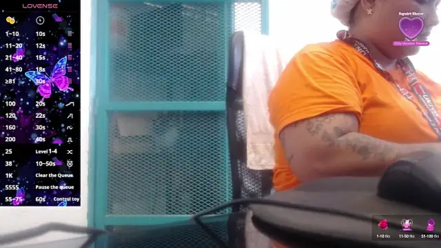 Snapshot of Gabycutee chatting on October 9, 2025, 8:42 pm Gabycutee online show from October 9, 2025, 8:42 pm