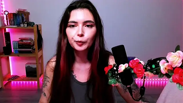 peaachybabe   online show from September 16, 2025, 6:31 pm