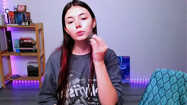 peaachybabe   online show from September 26, 2025, 4:58 pm