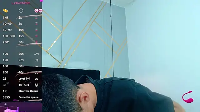 Oliver king sex online show from February 22, 2025, 5:46 pm