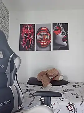 Antonella2 m online show from February 2, 2026, 1:10 pm