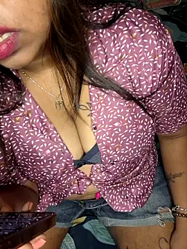 IndieSM online show from October 5, 2025, 7:59 pm