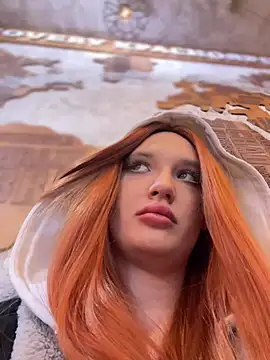 Snapshot of Holly_Molii chatting on February 19, 2025, 8:33 am Holly Molii online show from February 19, 2025, 8:33 am