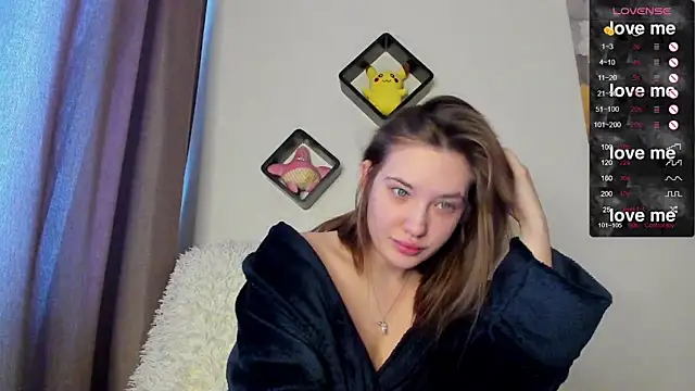 Snapshot of Holly_Molii chatting on February 12, 2025, 9:31 am Holly Molii online show from February 12, 2025, 9:31 am