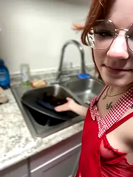 Snapshot of foxy_ana13 chatting on October 1, 2025, 4:50 am foxy ana13 online show from October 1, 2025, 4:50 am