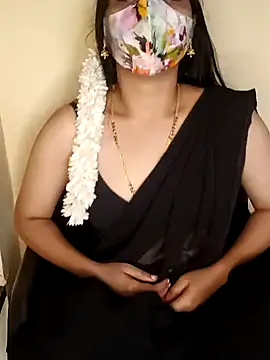 Snapshot of yourtamilcouple chatting on December 14, 2024, 5:40 am yourtamilcouple online show from December 14, 2024, 5:40 am