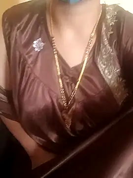 Snapshot of yourtamilcouple chatting on December 24, 2024, 6:44 am yourtamilcouple online show from December 24, 2024, 6:44 am