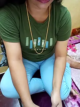 yourtamilcouple online show from November 5, 2025, 11:35 am