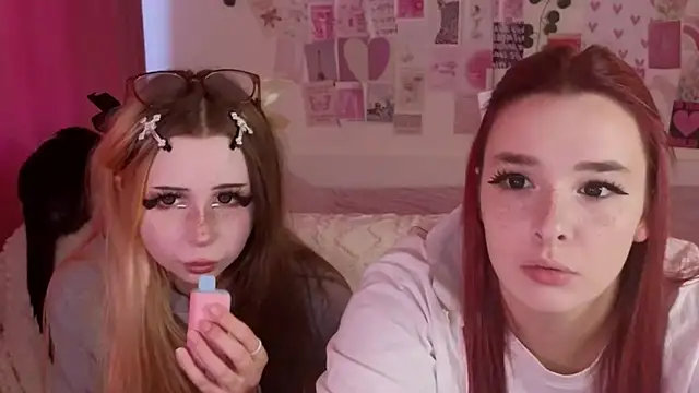 Snapshot of suemeow chatting on October 17, 2025, 10:07 am suemeow online show from October 17, 2025, 10:07 am