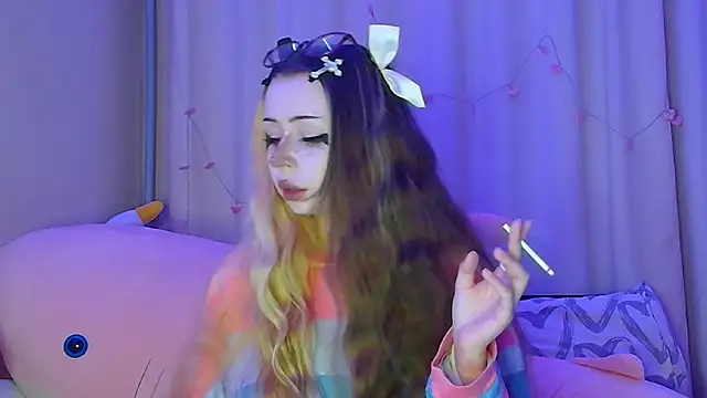 Snapshot of suemeow chatting on October 13, 2025, 11:16 pm suemeow online show from October 13, 2025, 11:16 pm