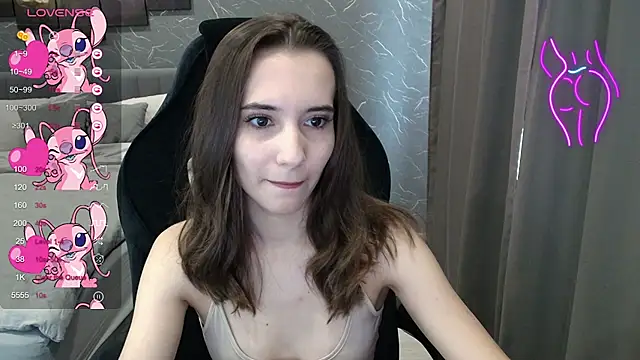 Alice Weiss online show from November 8, 2025, 9:24 am