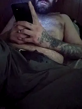 Snapshot of RobStrokes215 chatting on December 23, 2025, 4:01 am RobStrokes215 online show from December 23, 2025, 4:01 am