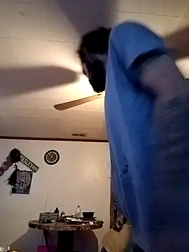 Snapshot of RobStrokes215 chatting on January 30, 2025, 12:59 pm RobStrokes215 online show from January 30, 2025, 12:59 pm