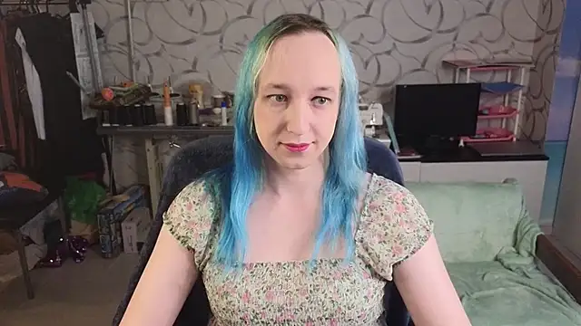 SexyTrixyLove online show from September 22, 2025, 6:19 am