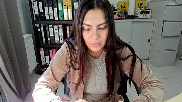 Snapshot of kilenyapatrice chatting on October 10, 2025, 8:48 am kilenyapatrice online show from October 10, 2025, 8:48 am