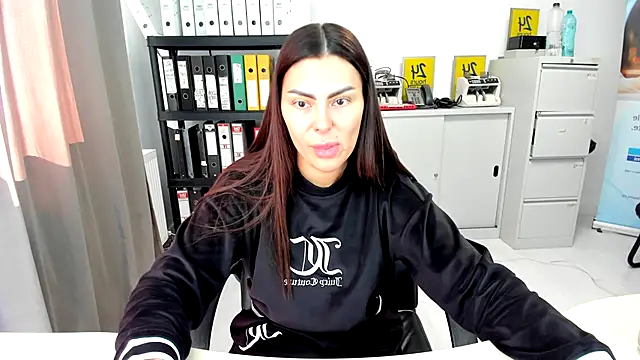 Snapshot of kilenyapatrice chatting on October 22, 2025, 10:36 am kilenyapatrice online show from October 22, 2025, 10:36 am