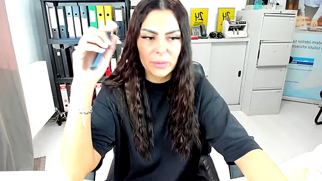 Snapshot of kilenyapatrice chatting on September 21, 2025, 1:05 pm kilenyapatrice online show from September 21, 2025, 1:05 pm