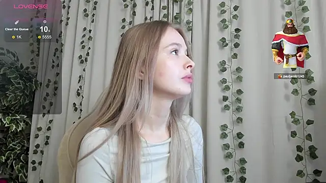 Snapshot of mell_milles chatting on September 24, 2025, 2:23 pm mell milles online show from September 24, 2025, 2:23 pm