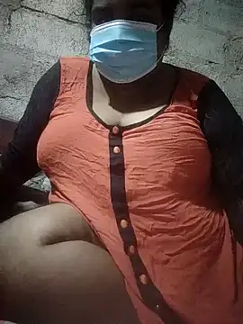 Snapshot of Aranyagril chatting on September 22, 2025, 2:56 pm Aranyagril online show from September 22, 2025, 2:56 pm