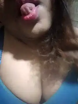 Snapshot of Aranyagril chatting on October 11, 2025, 11:44 am Aranyagril online show from October 11, 2025, 11:44 am