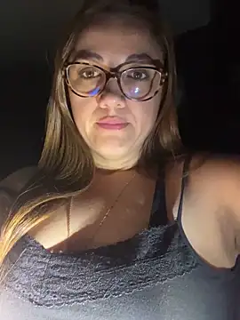 Snapshot of Shianrose chatting on September 22, 2025, 11:33 pm Shianrose online show from September 22, 2025, 11:33 pm