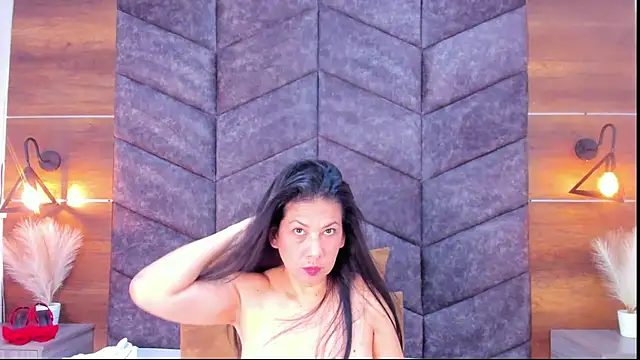 JaylaScott   online show from February 27, 2025, 11:28 am