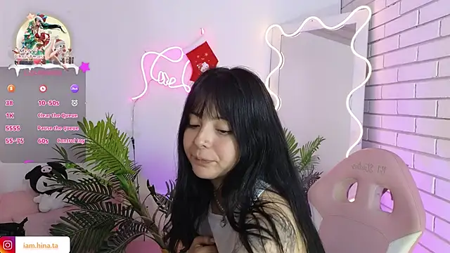 Snapshot of hina_tay chatting on December 24, 2024, 4:22 am hina tay online show from December 24, 2024, 4:22 am