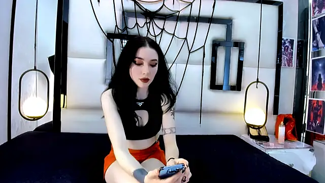 alixxon1 online show from October 12, 2025, 3:24 pm