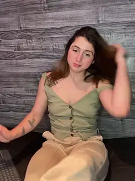 kamel-ayesha online show from January 24, 2025, 10:19 pm