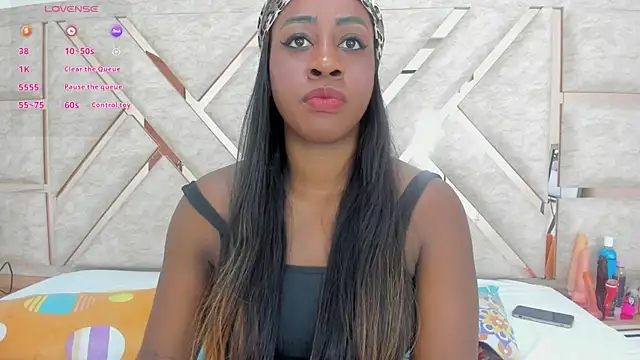 BrianaBrownn online show from February 20, 2025, 12:47 pm