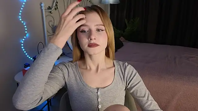 Snapshot of jenny_bunny_ chatting on October 8, 2025, 1:29 am jenny bunny  online show from October 8, 2025, 1:29 am