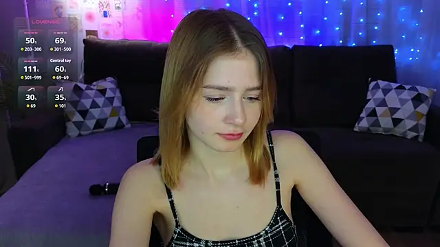 Snapshot of jenny_bunny_ chatting on January 7, 2026, 1:32 am jenny bunny online show from January 7, 2026, 1:32 am