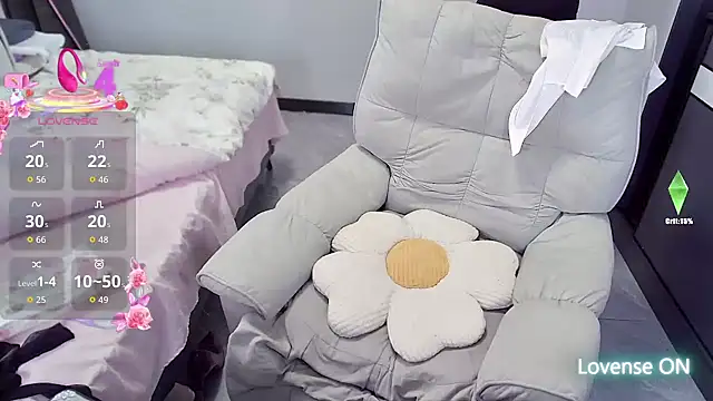 Snapshot of Feifei-cn chatting on October 22, 2025, 6:57 am Feifei-cn online show from October 22, 2025, 6:57 am