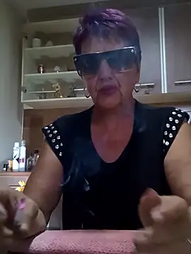 Ely Elenita online show from September 12, 2025, 8:25 am