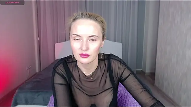 AlisssaRose online show from December 7, 2024, 11:29 pm