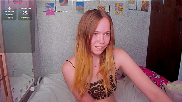 MarryJanes online show from September 13, 2025, 1:22 pm