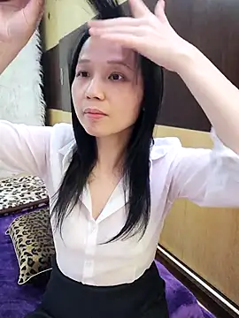 enjoysung online show from February 27, 2025, 11:28 am
