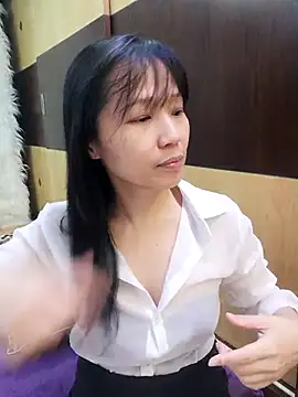 enjoysung online show from February 9, 2025, 2:49 am
