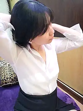 enjoysung online show from March 18, 2025, 2:40 am