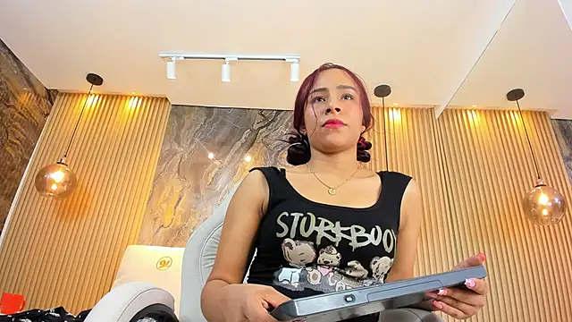 ella harper online show from February 26, 2025, 9:01 am
