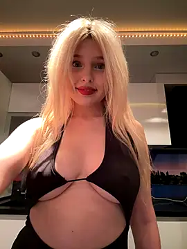 Snapshot of XMelissaX chatting on October 9, 2025, 8:31 pm XMelissaX online show from October 9, 2025, 8:31 pm