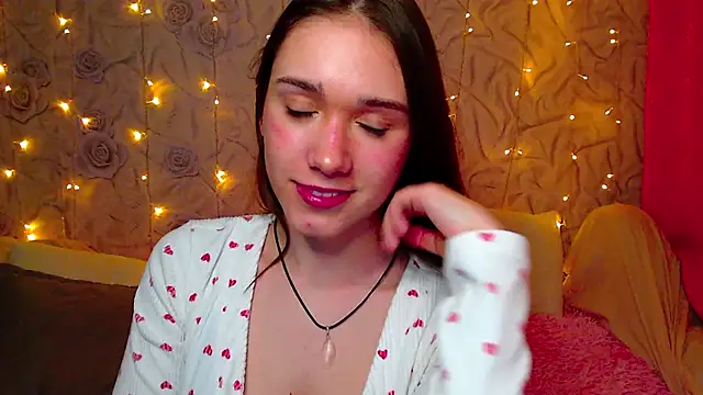 Snapshot of fluffy_kitty_ chatting on October 5, 2025, 4:53 pm fluffy kitty online show from October 5, 2025, 4:53 pm