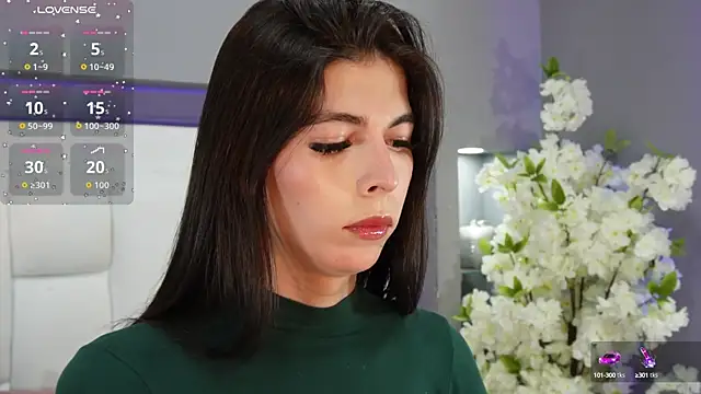 CuteAri online show from September 28, 2025, 7:10 pm